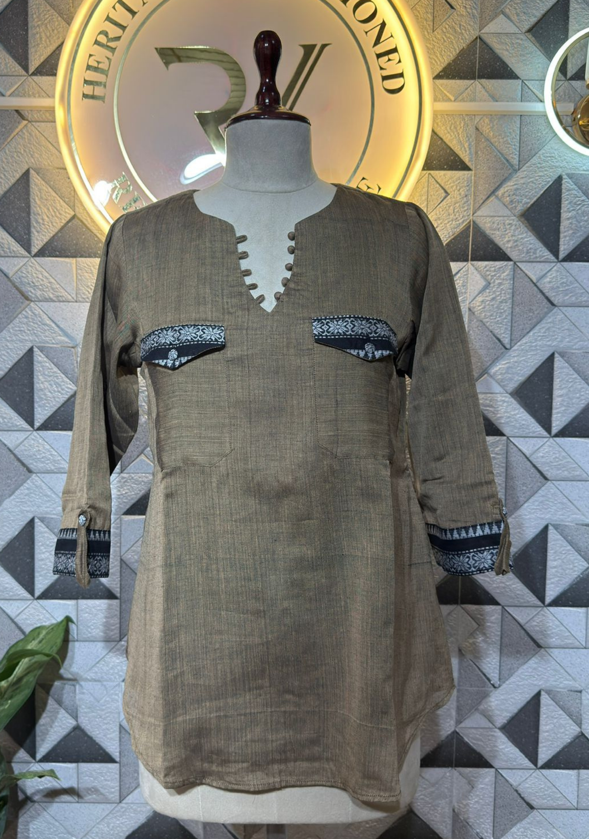 Bengali Dhonekhali Handloom Cotton Short Kurti | Grey